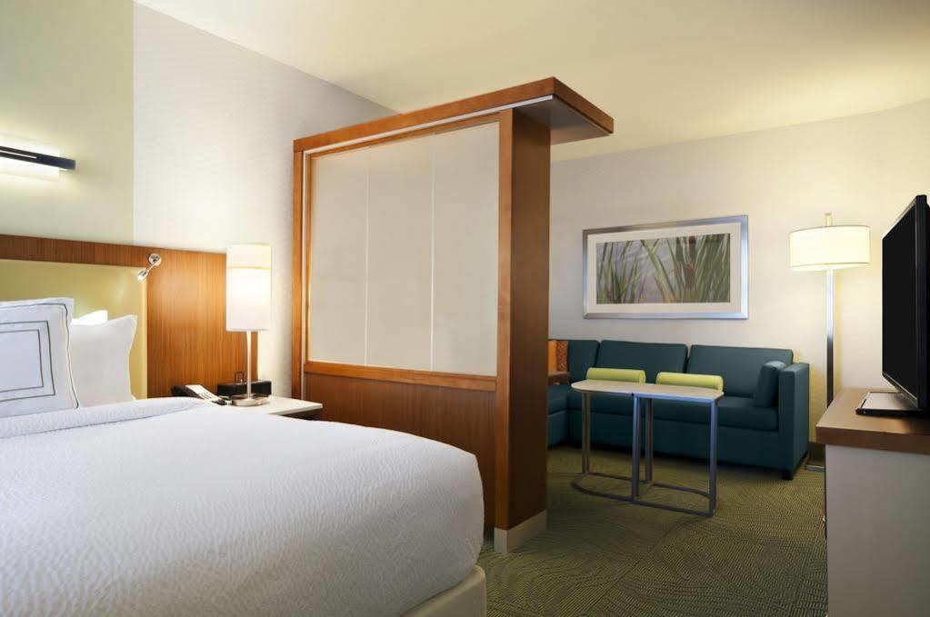 Springhill Suites By Marriott Jackson North/Ridgeland Esterno foto
